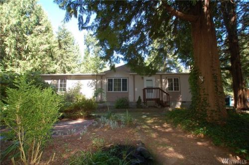 8243 Cedarwood St, Tenino, WA 98589-9676