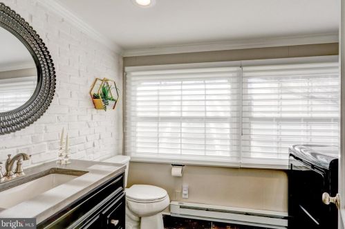 1826 Putter Ave, Lancaster PA  17602-4828 exterior