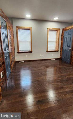 1912 19th St, Philadelphia PA  19145-2812 exterior