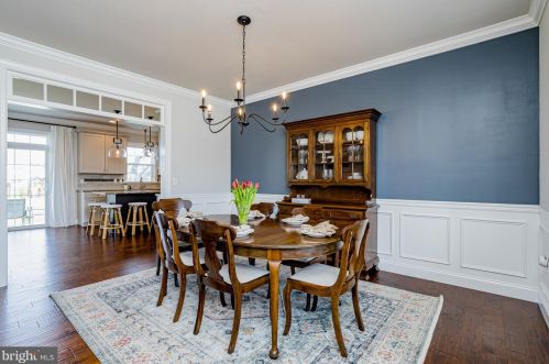 455 Greenhedge Dr, Lancaster PA  17603-7907 exterior