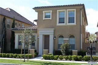 88 Twin Gables, Irvine, CA 92620-3507