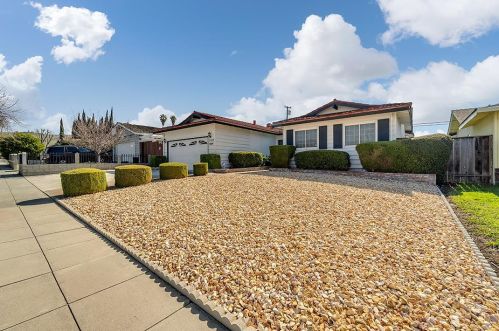 3180 Coldwater Dr, San Jose, CA 95148-1207