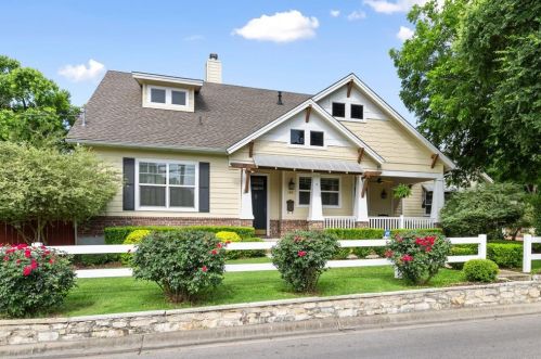 1818 Church St, Georgetown, TX 78626-6953