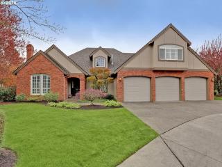 3951 Loy Ct, Portland, OR 97229-8313