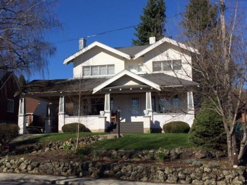 910 Lake St, Colfax, WA 99111-1522