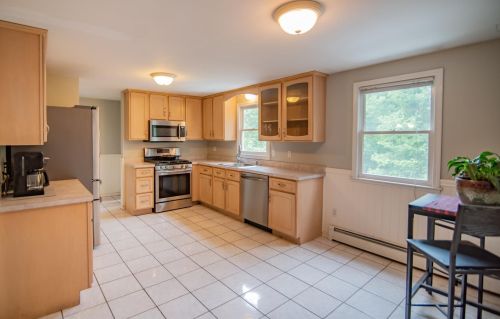 74 Kilrea Rd, Derry, NH 03038-4624
