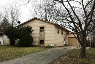 1217 Arnold Ave, Rockford, IL 61108-4101