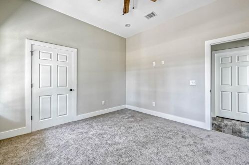 206 Cattle Drive Trl, Angleton TX 77515-9085 exterior