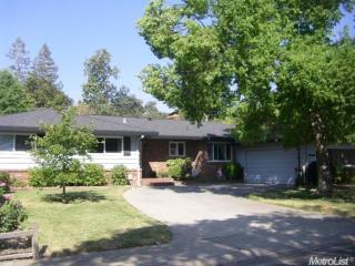 5220 Adelaide Way, Carmichael, CA 95608-8002
