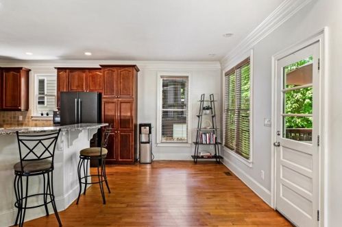 1070 Mercer St, Atlanta GA  30316-2495 exterior