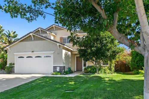 766 El Caballo Dr, Oceanside, CA 92057-2711