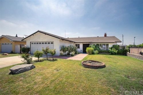 1556 Amerige Ave, Fullerton, CA 92833-2714