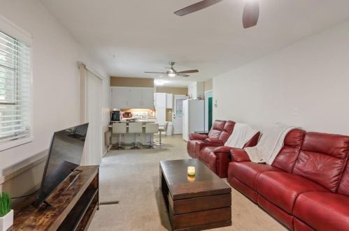 2589 Farley St, Atlanta GA  30344-2324 exterior