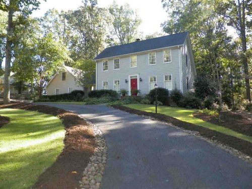 112 Bowen Rd, Anderson, SC 29621-3608