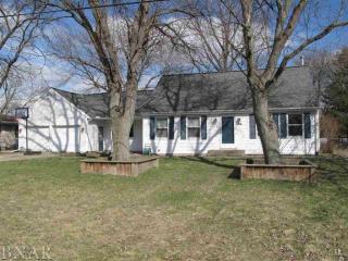 306 Washington St, Hudson, IL 61748-9479