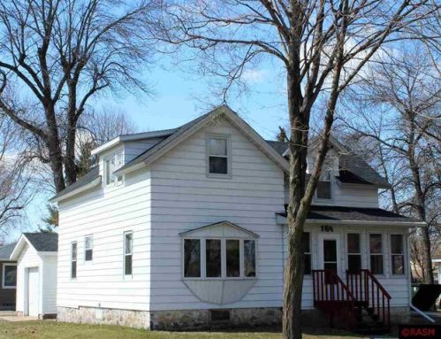 101 3rd St, Morristown, MN 55052-2014