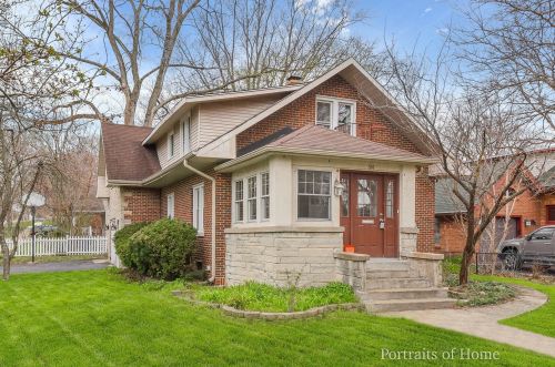 5 Huffman St, Naperville, IL 60540-4924