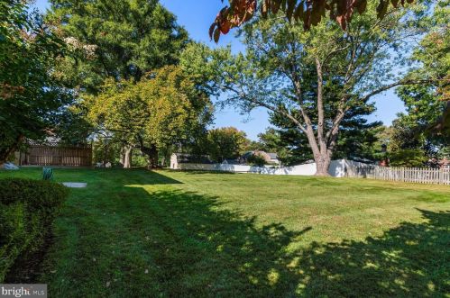 2417 Gate Dr, Silver Spring MD 20906-2207 exterior