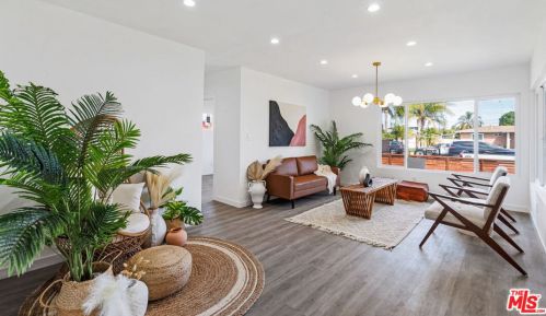 2854 Orange Ave, Anaheim CA  92804-3235 exterior