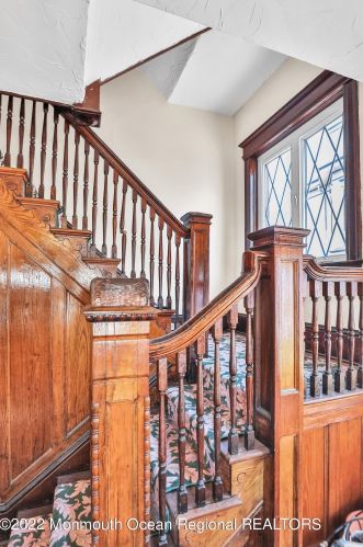 600 3rd Ave, Tinton Falls NJ  07712-5931 exterior