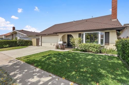 103 Jeanine Way, Anaheim CA  92806-3840 exterior