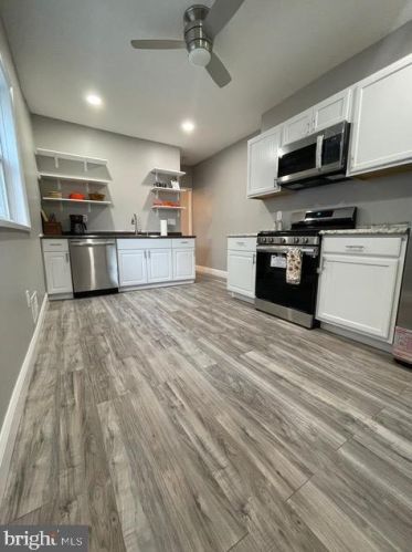 307 Hobart Ave, Trenton NJ  08629-1624 exterior