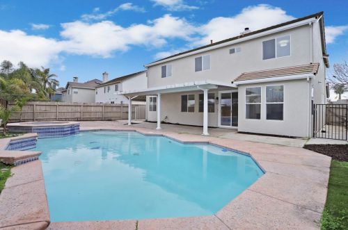 739 Amy Way, Manteca, CA 95337-8981