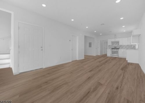 61 Prescott Ave, Paterson NJ  07506-3812 exterior