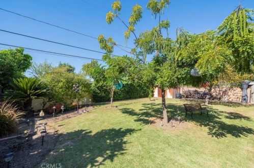 511 Century Dr, Anaheim CA  92805-2235 exterior