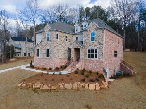 440 Carondelett Cv, Atlanta, GA 30331-8353