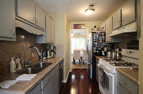1518 Cedar Bluff Trl, Marietta GA  30062-3233 exterior