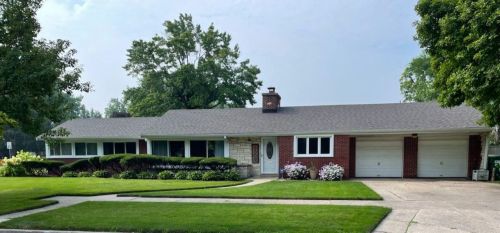 8306 Crestwood Ave, Hammond, IN 46321-2010