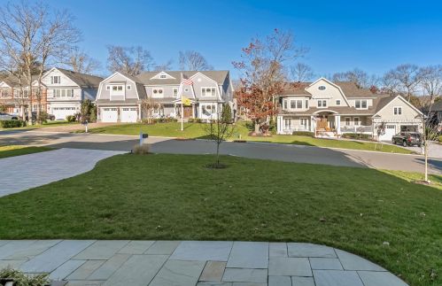 16 Tamarack Dr, Brielle, NJ 08730-1246