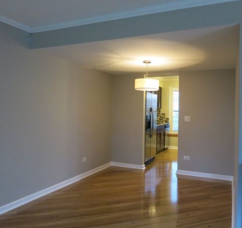 1206 Robin Dr, Carol Stream IL  60188-6065 exterior