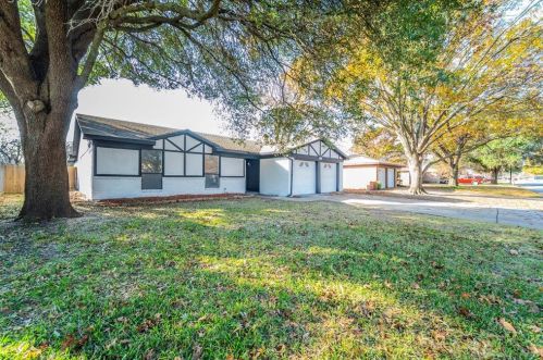 1224 Tobie Layne St, Fort Worth, TX 76126-3737