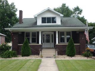 28 78th St, Belleville, IL 62223-2312