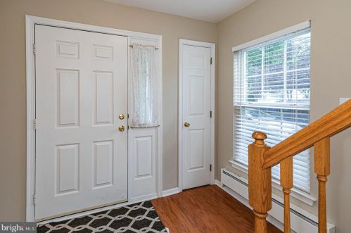 212 William Livingston Ct, Princeton NJ  08540-7650 exterior