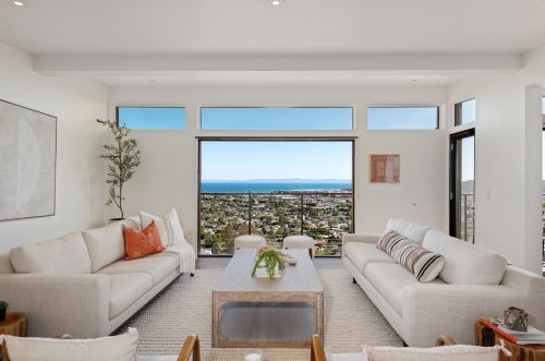 611 Holmcrest Rd, Santa Barbara, CA 93103-2148