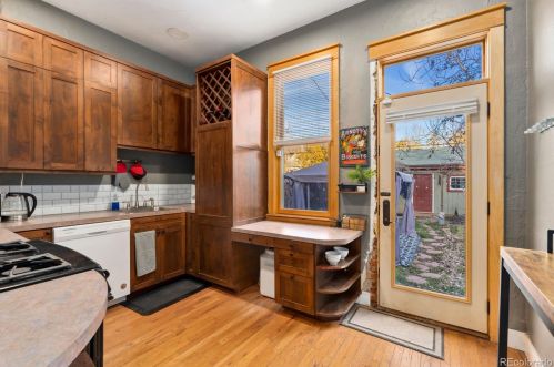 2318 Ogden St, Denver CO  80205-5137 exterior