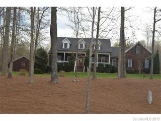 6401 Harbor Dr, Concord, NC 28025-9491
