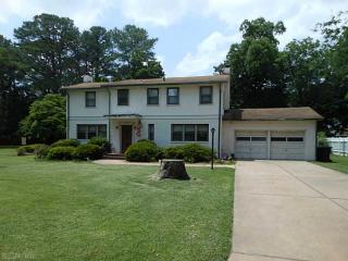 4124 Duke Dr, Portsmouth, VA 23703-4911