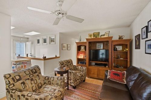 895 Juno Ave, Saint Paul MN  55102-3713 exterior
