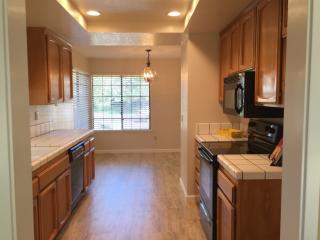 123 Stoney Hill Dr, Folsom CA  95630-4632 exterior