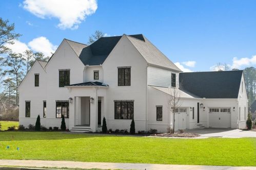 4391 Blackland Dr, Marietta, GA 30067-4709