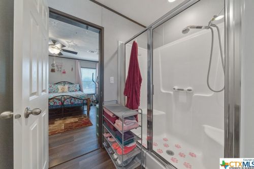 9780 Rebecca Crk Rd, Spring Branch TX 78070-4847 exterior