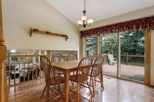 201 Dunbar Way, Saint Paul MN  55115-2815 exterior