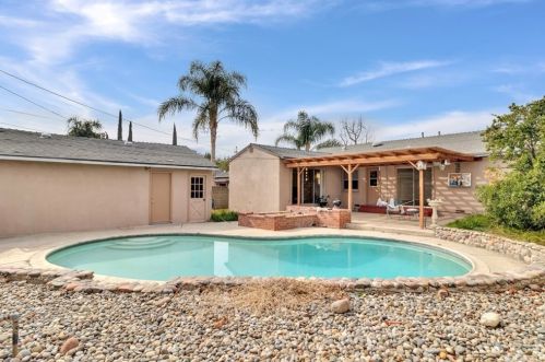 744 Ukiah Way, Upland, CA 91786-4643