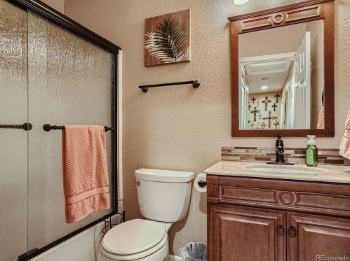 7827 Kalispell Cir, Englewood CO 80112-4647 exterior