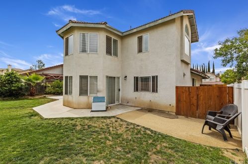 8554 Rosemary Dr, Riverside CA  92508-2965 exterior