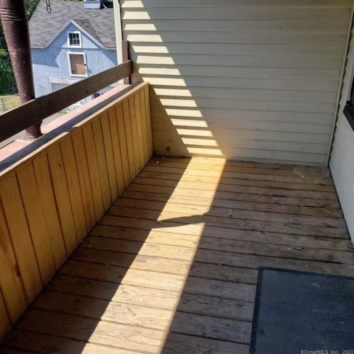 113 Bassett St, New Britain CT  06051-3023 exterior